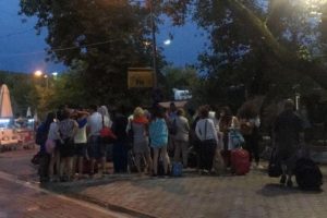 Fırtına, Marmara ve Avşa'daki tatilcileri korkuttu