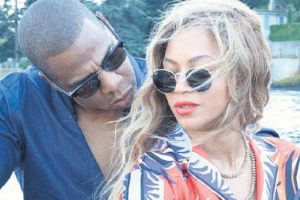Beyonce-Jay Z &ccedil;iftinin ikizlerine 6 dadı!