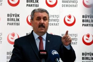 Cumhurbaşkanı Erdoğan'dan Destici'ye ge&ccedil;miş olsun telefonu
