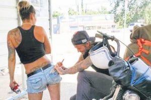 Beckham hayranının kal&ccedil;asına imza attı