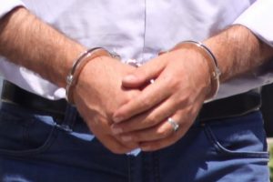 Sakarya'da FET&Ouml; operasyonu: 13 g&ouml;zaltı