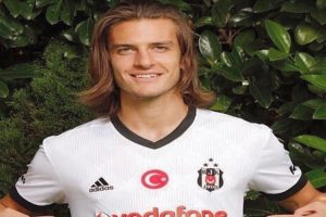 Caner'den Atın&ccedil;'a ge&ccedil;miş olsun mesajı