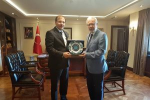 Ulcay'dan Başbakan Yardımcısı Bursa Milletvekili &Ccedil;avuşoğlu'na hayırlı olsun ziyareti