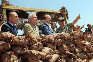 İ&ccedil;işleri Bakanı S&uuml;leyman Soylu, &Ccedil;ukurca'da g&uuml;venlik yolunu inceledi