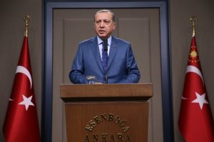 Erdoğan, atın madalya kazanan Yazıcı'yı tebrik etti
