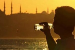 'İstanbul'u terk edin' diyenlere Bakan'dan tepki geldi
