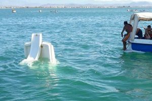 Deniz bisikleti battı, iki kişi &ouml;l&uuml;mden d&ouml;nd&uuml;