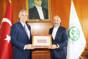YD&Uuml; ile &Ccedil;ukurova &Uuml;niversitesi eğitim alanında işbirliğine gidiyor