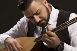 Denize atlayan gen&ccedil; t&uuml;rk&uuml;c&uuml; ağır yaralandı
