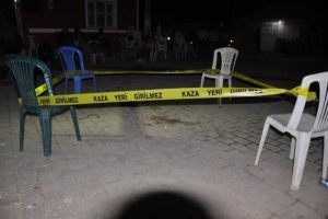 D&uuml;ğ&uuml;n&uuml; kana buladılar