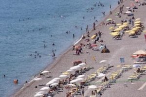 Turist sayısı haziranda y&uuml;zde 43 arttı