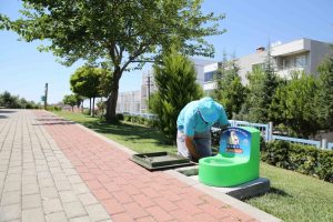Bursa'da can dostlar i&ccedil;in otomatik beslenme ve su odağı