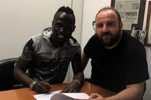 Bursaspor Emmanuel Agyemang Badu'yu transfer etti