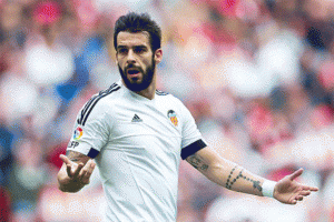 Kartal transfer i&ccedil;in İspanya'ya u&ccedil;uyor