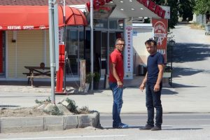 Bursa'da iki şehir magandası y&uuml;z&uuml;nden bir &ccedil;ocuk babası hayattan koptu