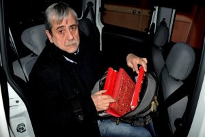 Bursa'da yakalanan Suriyeli altın hırsızı hakim karşısında