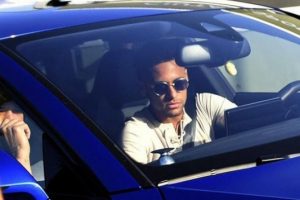 Asrın transferi bitti! Neymar arkadaşlarıyla vedalaştı...