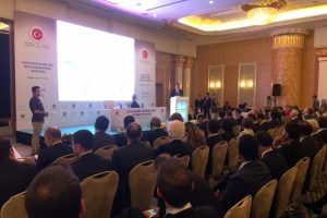 Zeybekci: T&uuml;rkiye'de pozitif d&ouml;nemler başlayacak