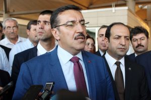 Bakan T&uuml;fenkci g&uuml;mr&uuml;klerdeki yeni sistemi a&ccedil;ıkladı