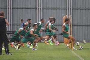 Bursaspor'da Sercan Yıldırım antrenmanda sakatlandı