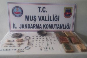Muş'ta tarihi eser operasyonu