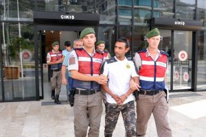 Su&ccedil; makinesi Alanya'da yakalandı
