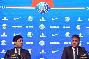 Tarihin en pahalı transferi Neymar imzayı attı