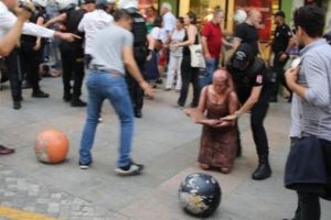 G&uuml;lmen ve &Ouml;zak&ccedil;a'ya destek eylemine m&uuml;dahale: 33 g&ouml;zaltı