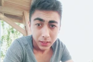 Bursa'da yan bakma kavgası! 3 kez kalbi durdu, hayata d&ouml;nd&uuml;r&uuml;ld&uuml;