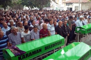 D&uuml;ğ&uuml;n yolunda hayatını kaybeden 6 kişiye son g&ouml;rev