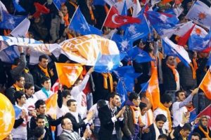 AK Parti'de 5 il başkanının istifası isteniyor