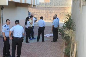 5'inci kattan d&uuml;şen &ccedil;ocuk &ouml;ld&uuml;
