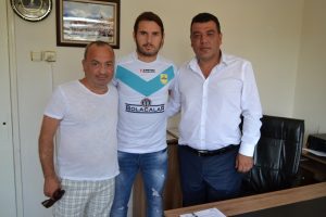 Yenişehir Belediyespor'da transfer