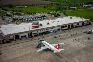 Samsun &Ccedil;arşamba Havalimanı 3 ay kapalı kalacak