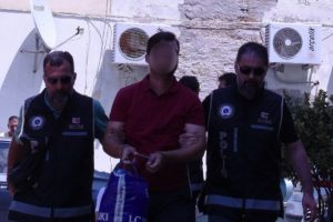 FET&Ouml;'n&uuml;n para kasası yakalandı