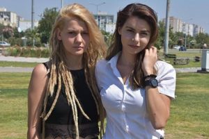 İzmir'de iki kıza polis dayağında yeni gelişme