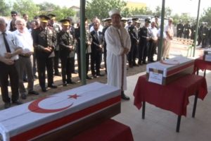 4 şehit i&ccedil;in 43 yıl sonra cenaze t&ouml;reni