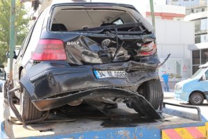 Başkent'te zincirleme kaza: 3 yaralı