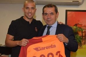 Feghouli: Şampiyonluk yaşamaya geldim