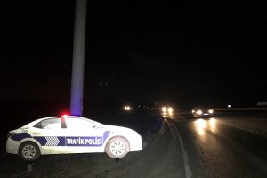Bursa'da ger&ccedil;eğini aratmayan trafik polisi aracı