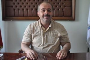 Bursa'da bakkallardan a&ccedil;ıkta t&uuml;t&uuml;n satışına tepki