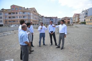 Bursa Osmangazi'den her mahalleye modern pazar yeri