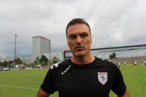 &Ouml;zalan: &Ccedil;ok iyi iki oyuncuyla ilgileniyoruz