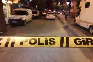 Gaziosmapaşa'da olaylı gece: 1'i polis 2 yaralı