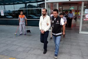 4 ilde r&uuml;şvet operasyonuna 7 tutuklama