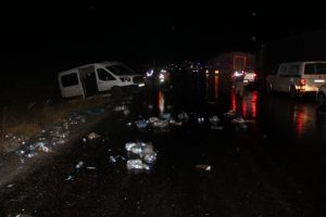 Sivas'ta 5 ara&ccedil; birbirine girdi: 2 &ouml;l&uuml;, 7 yaralı
