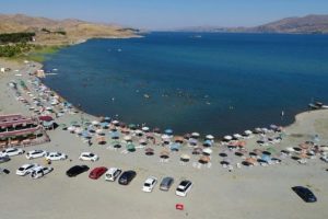Hazar G&ouml;l&uuml;, Akdeniz-Ege sahilleri gibi!