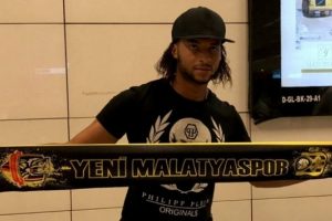 Evkur Yeni Malatyaspor'un Ekvadorlu stoperi İstanbul'da