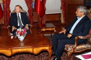 Cumhurbaşkanı Erdoğan, Demir&ouml;ren ve Lucescu'yu kabul etti