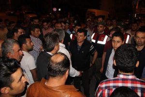 Ter&ouml;r &ouml;rg&uuml;t&uuml; PKK propagandası iddiası gerginliği